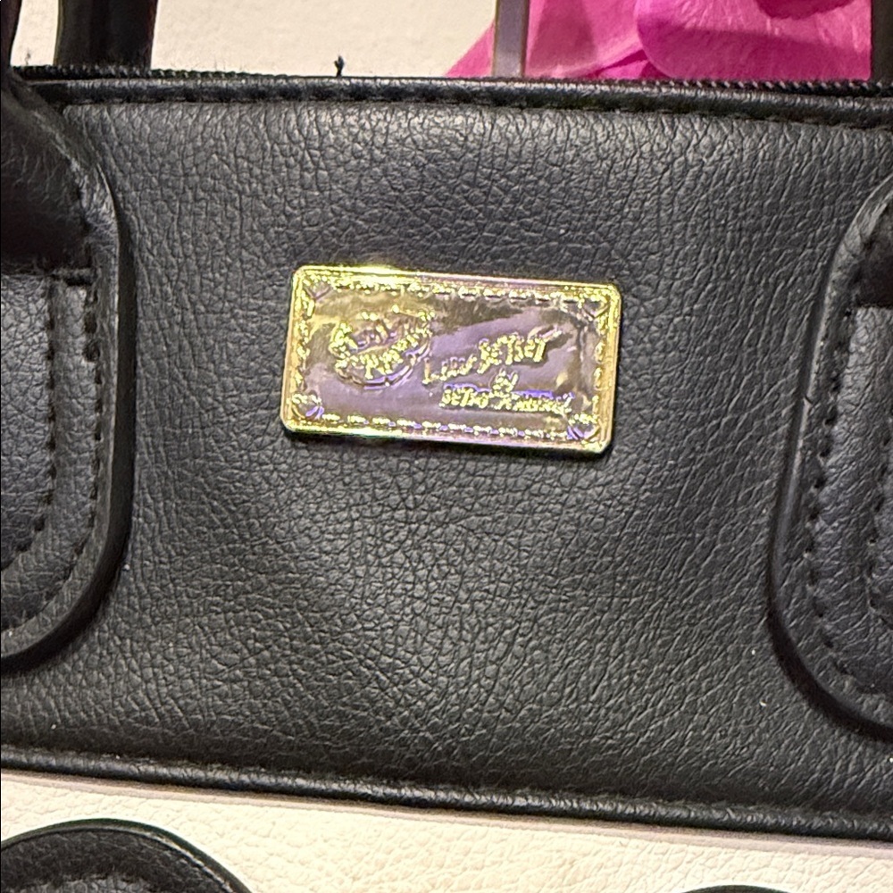 Betsey Johnson Handbag sunglasses lips crossbody bag purse designer chic fashion - Picture 3 of 9